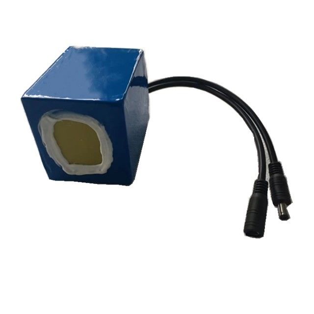 14.8v Li Ion Battery Pack 18650 Icr18650-4s4p 8800mah للإضاءة LED المرحلة