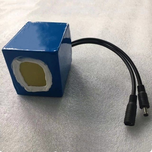 14.8v Li Ion Battery Pack 18650 Icr18650-4s4p 8800mah للإضاءة LED المرحلة