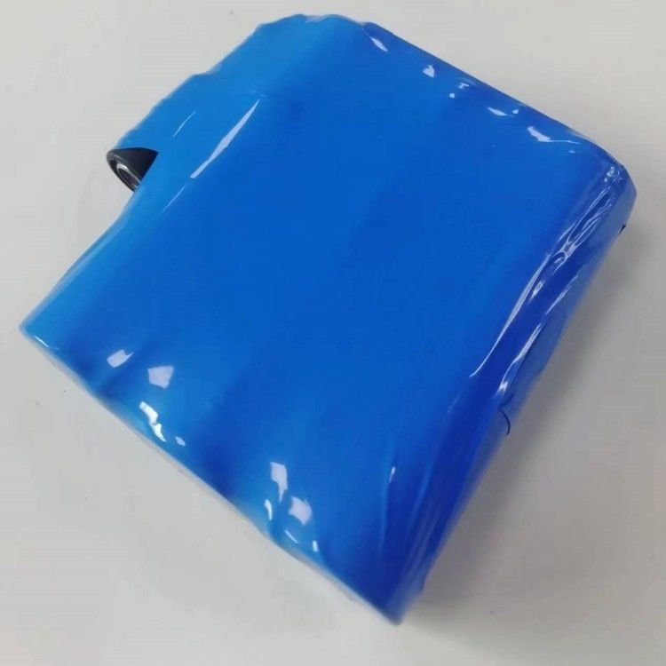 11.1v 5000mah 3s1p بطارية حزمة 21700 خلية مع Dc5.5 X 2.1mm الإناث