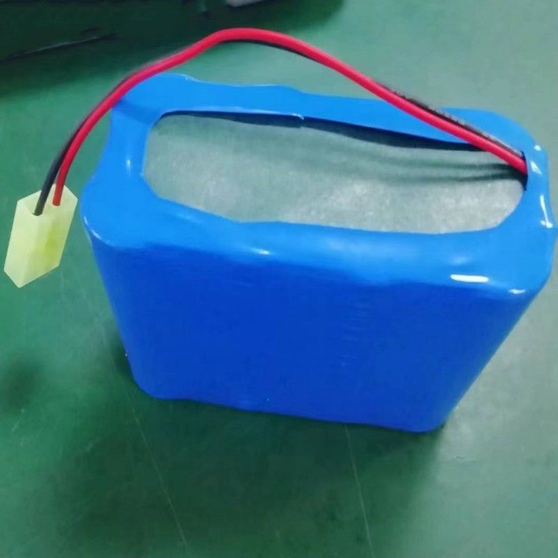 14.4 فولت 4400mAh 18650 باك بطارية الخلية 4S2P مع تامييا وصلة للضوء غير السلكي